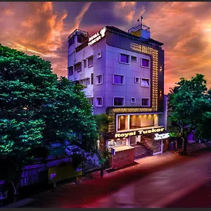 Royal Tusker Luxury Service Apartment